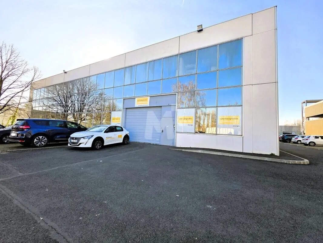 Bureau dans Les Ulis à louer Photo de l’immeuble– Image 1 sur 12