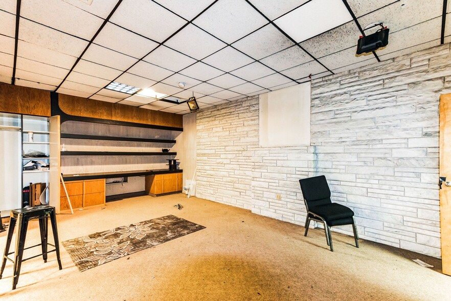 200 W 4th St, Plainfield, NJ à louer - Photo intérieure – Image 3 sur 26