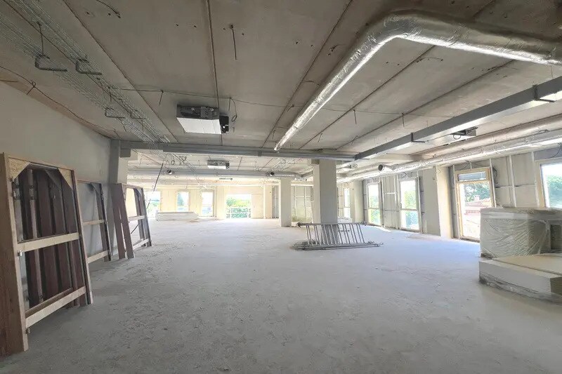 Bureau dans Montpellier à louer - Photo de l’immeuble – Image 3 sur 11