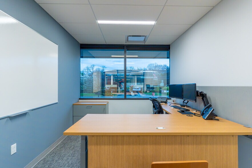 426 W Lancaster Ave, Devon, PA à louer - Photo intérieure – Image 3 sur 23