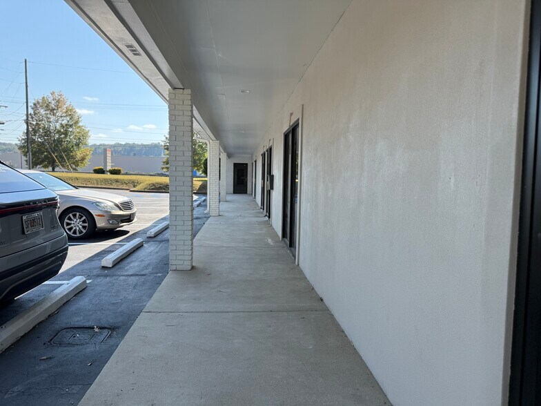 524 Red Lane Rd, Birmingham, AL à vendre - Photo de l’immeuble – Image 3 sur 42