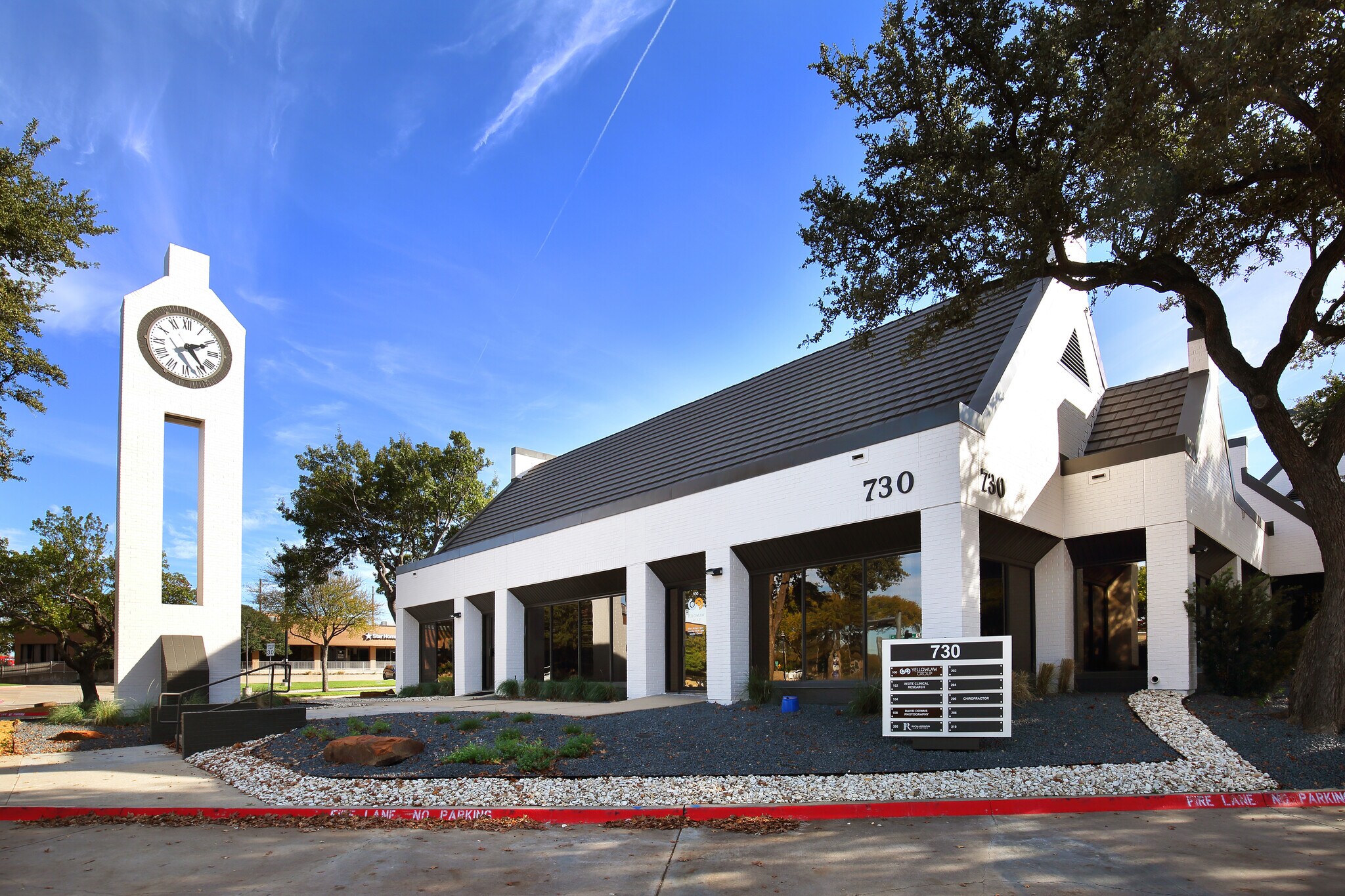 700 E Park Blvd, Plano, TX à louer Photo de l’immeuble– Image 1 sur 8