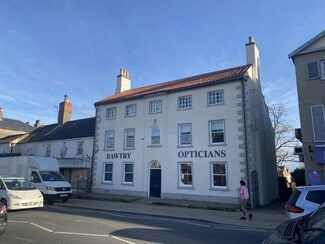 Plus de détails pour 22 High St, Bawtry - Local commercial à louer
