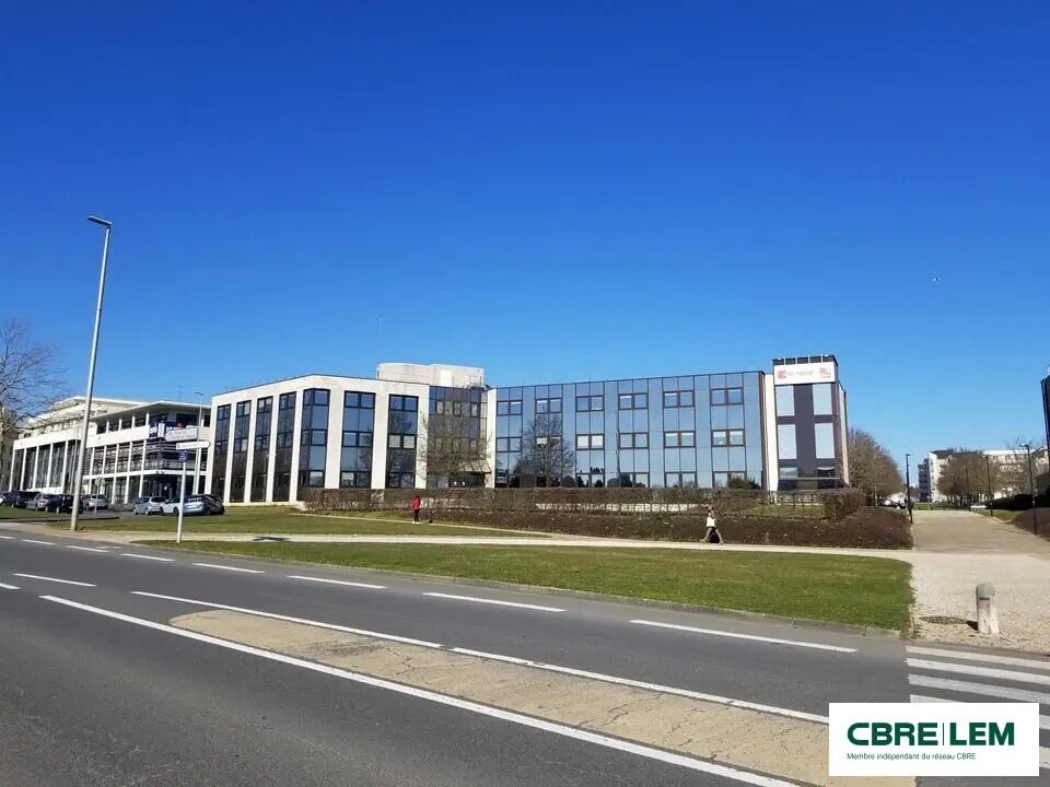 Bureau dans Caen à louer Photo de l’immeuble– Image 1 sur 6