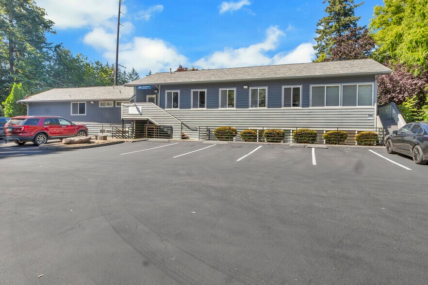 104 Tremont Ave, Port Orchard, WA à vendre - Photo de l’immeuble – Image 2 sur 65