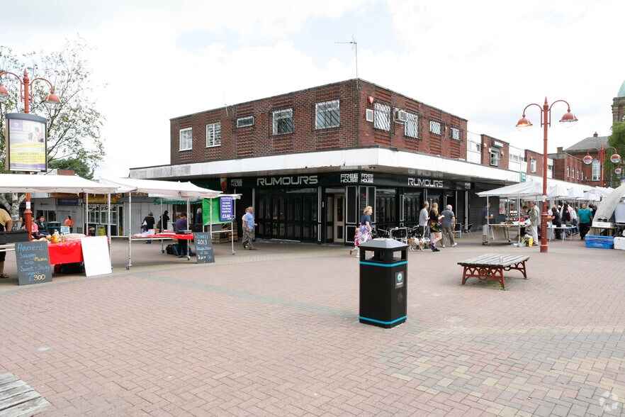 Rochdale Rd, Oldham à louer - Photo de l’immeuble – Image 3 sur 5