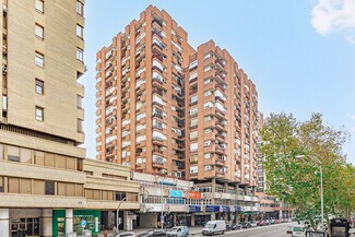 Plus de détails pour Calle de Orense, 18-20, Madrid - Logement à vendre