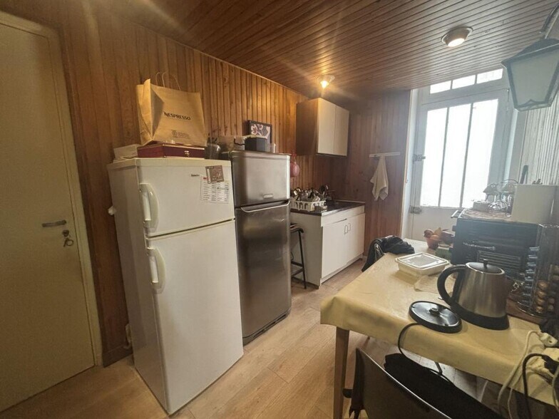 Local commercial dans Paris à vendre - Photo de l’immeuble – Image 3 sur 5