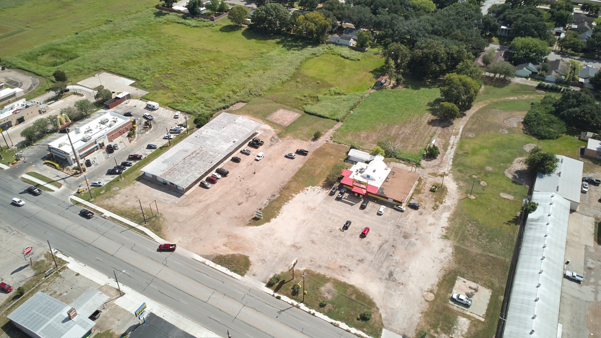 1320 N Richmond Rd, Wharton, TX à vendre Photo principale– Image 1 sur 9