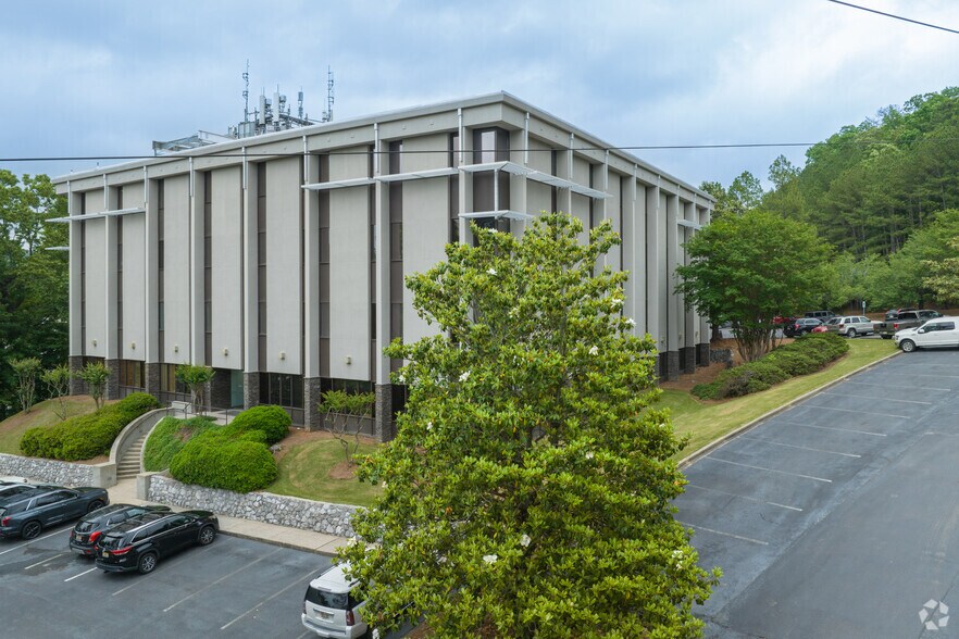 400 Vestavia Pky, Birmingham, AL à louer - Photo de l’immeuble – Image 3 sur 17