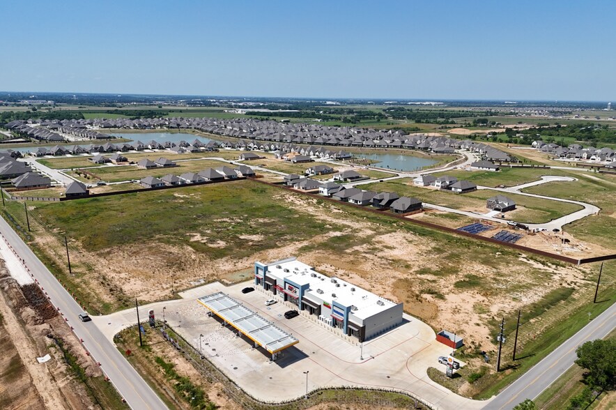 SWQ Field Store Road and Knebel Road Rd, Waller, TX à vendre - Photo de l’immeuble – Image 2 sur 7