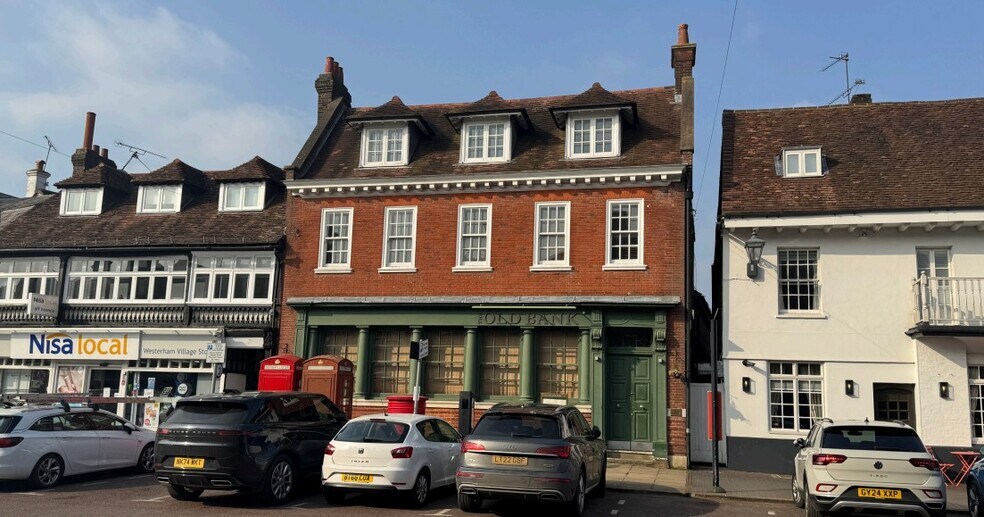 8 Market Sq, Westerham à vendre - Photo de l’immeuble – Image 2 sur 5