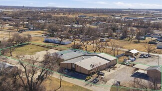 Plus de détails pour 2640 NW 2nd St, Oklahoma City, OK - Industriel/Logistique à vendre