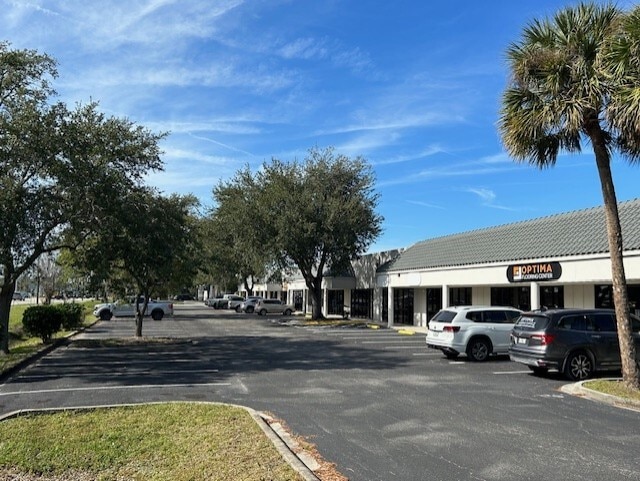 3725-3791 Silver Star Rd, Orlando, FL à vendre - Photo principale – Image 1 sur 7