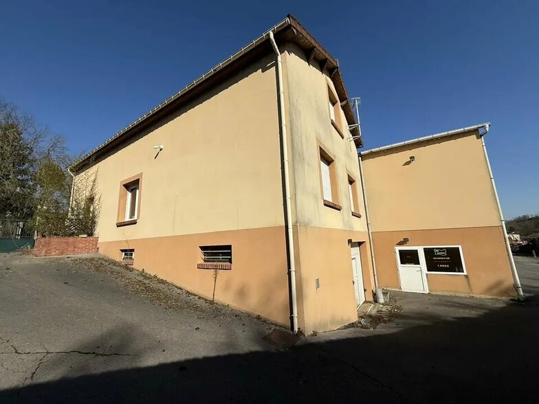 Local d’activités dans Beauvais à louer - Photo de l’immeuble – Image 3 sur 5