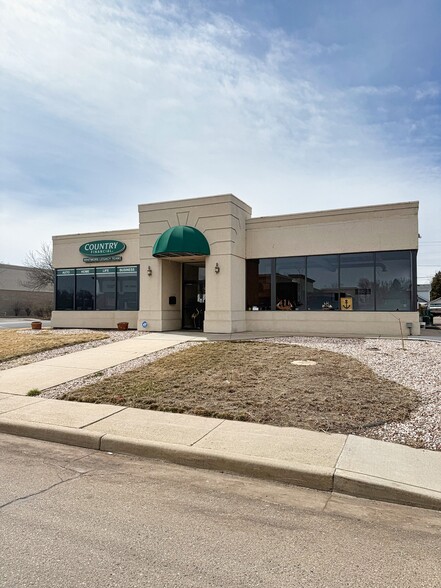 1505 N Lincoln Ave, Loveland, CO à vendre - Photo de l’immeuble – Image 1 sur 14