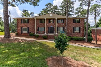 Plus de détails pour 2530 Peachwood Cir NE, Atlanta, GA - Logement à vendre