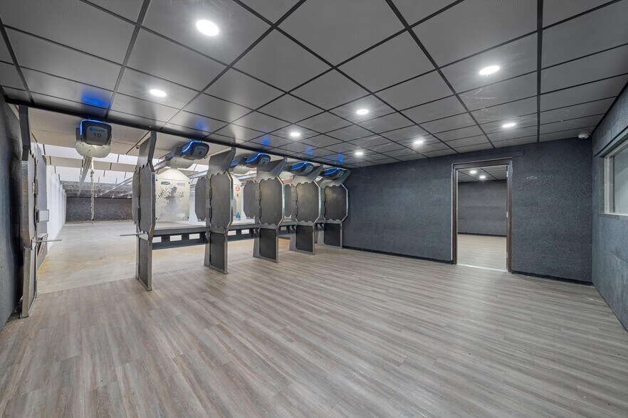 5040 S Loop 340, Robinson, TX à louer - Photo intérieure – Image 3 sur 8