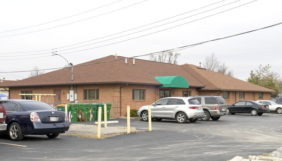 928 Lincoln Hwy, Fairview Heights, IL à louer - Photo de l’immeuble – Image 2 sur 13