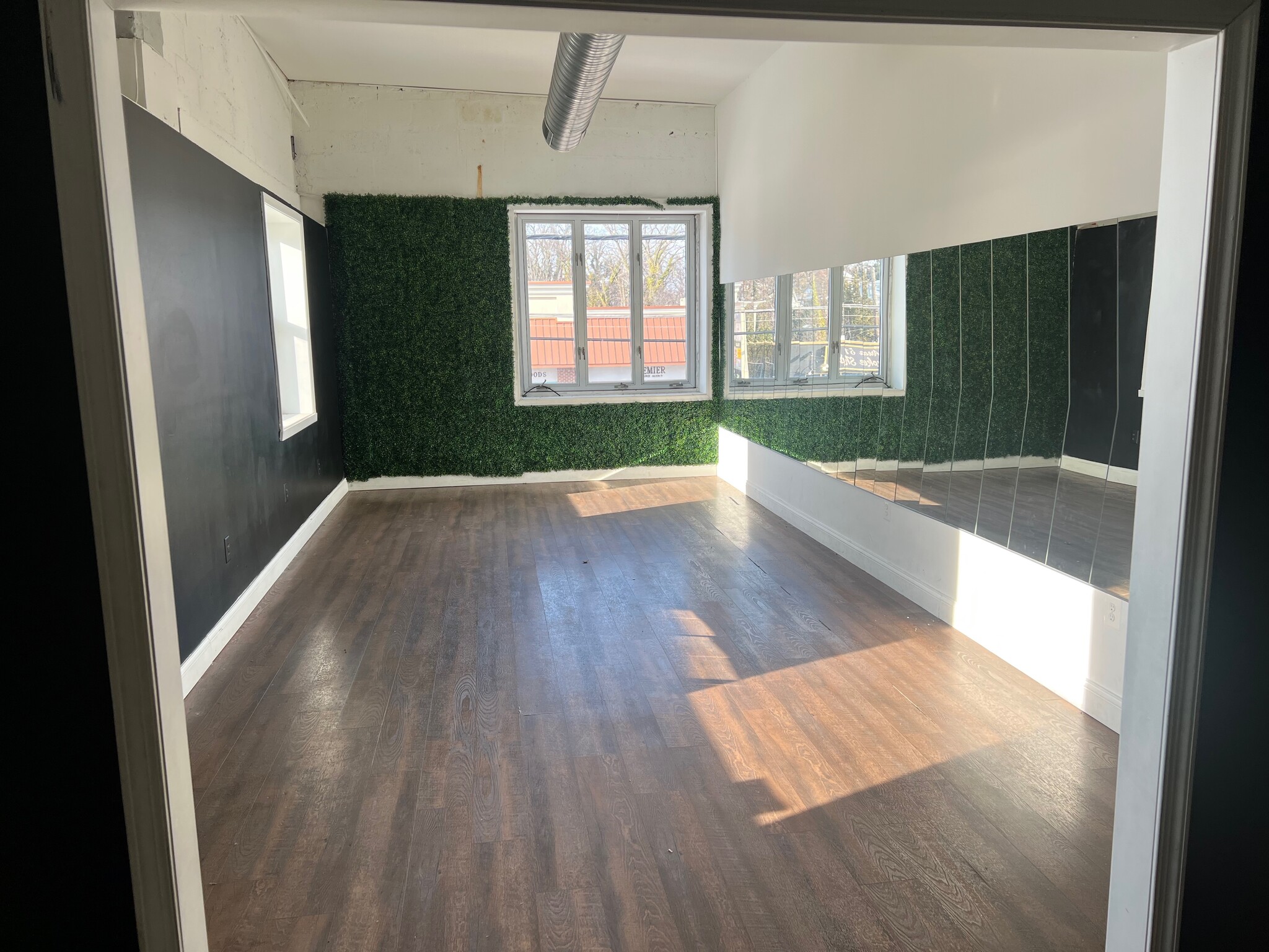 6423 Frederick Rd, Baltimore, MD à louer Photo intérieure– Image 1 sur 3