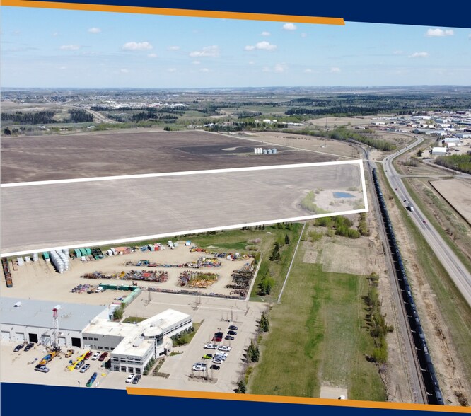 0 Highway 2, Red Deer, AB à vendre - Aérien – Image 1 sur 4