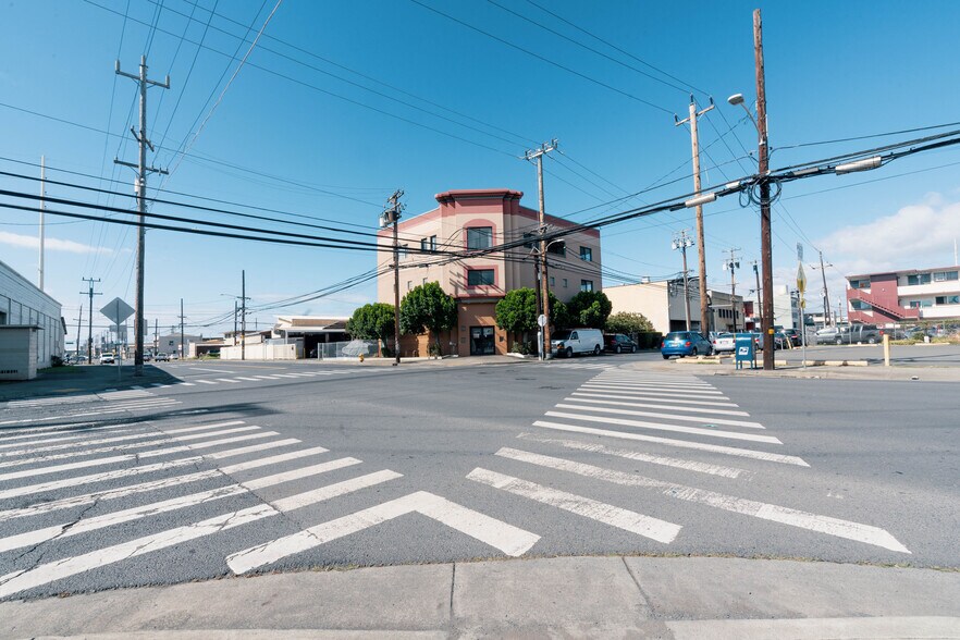 1709 Kalani St, Honolulu, HI à vendre - Photo de l’immeuble – Image 3 sur 33