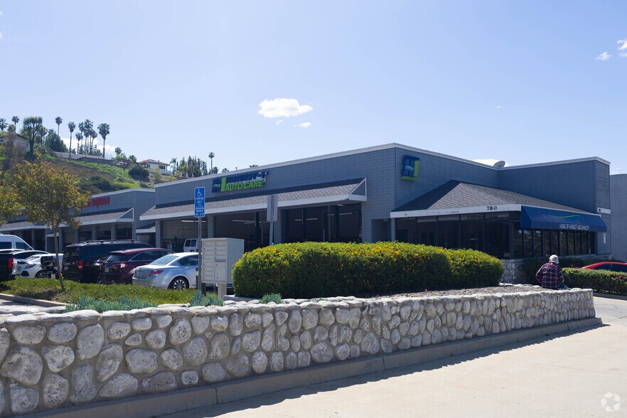 780 N Diamond Bar Blvd, Diamond Bar, CA à louer - Photo principale – Image 1 sur 11