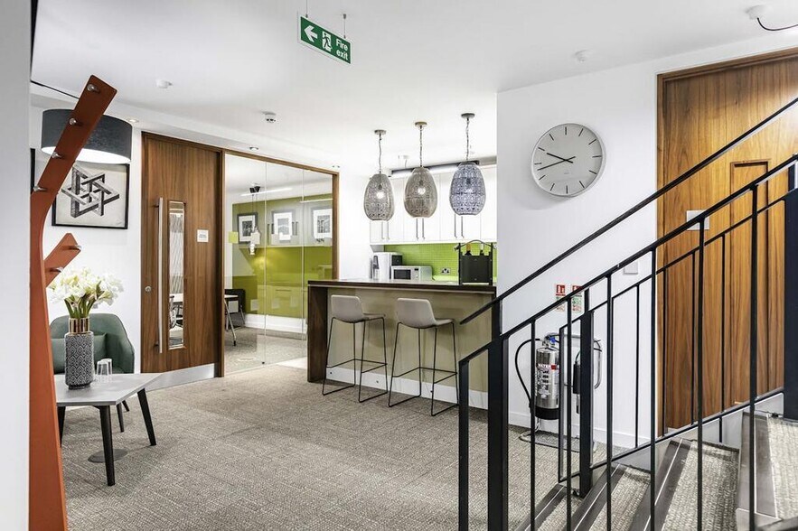 55-59 Eagle Wharf Rd, Londres à louer - Photo de l’immeuble – Image 2 sur 45