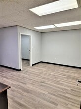 309 W Nolana Ave, McAllen, TX à louer Photo intérieure– Image 2 sur 4