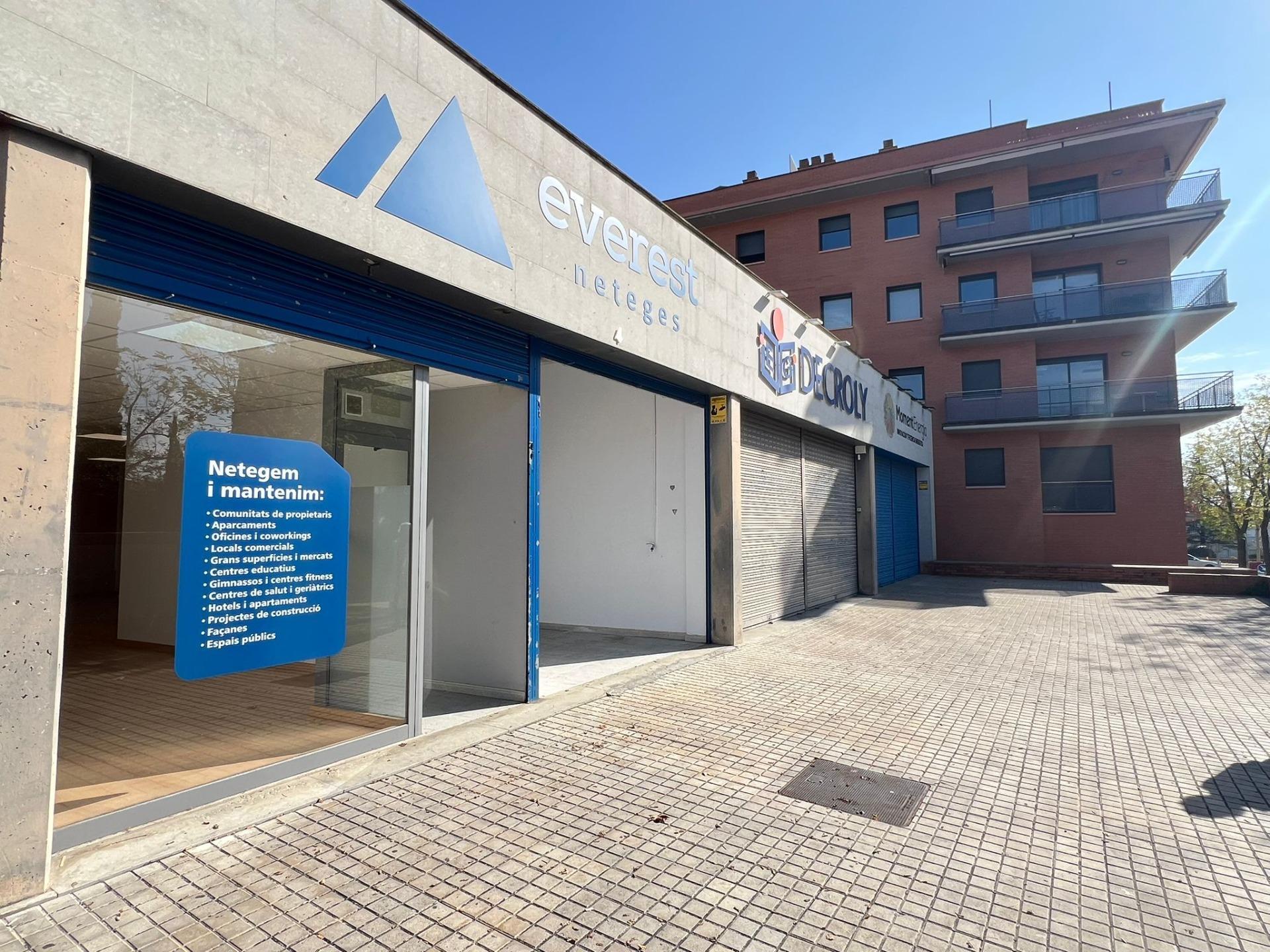 Local commercial dans Igualada, Barcelona à louer Plan d’étage– Image 1 sur 7