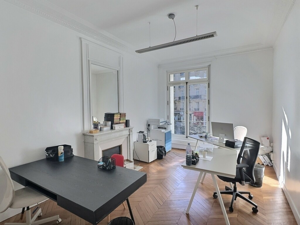 130 Rue De La Pompe, Paris à louer Photo intérieure– Image 1 sur 9