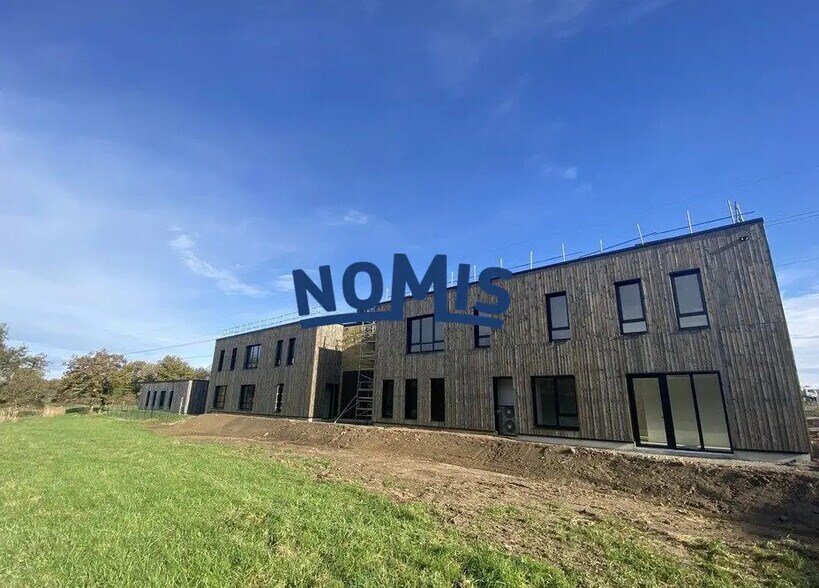 32 Rue De La Communauté, Le Bignon à vendre - Photo de l’immeuble – Image 2 sur 5