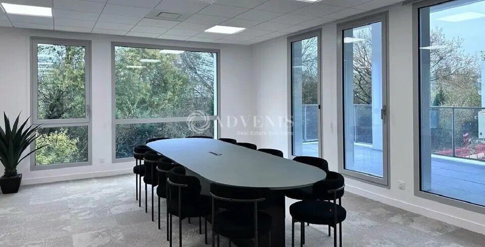Bureau dans Serris à louer - Photo intérieure – Image 2 sur 8