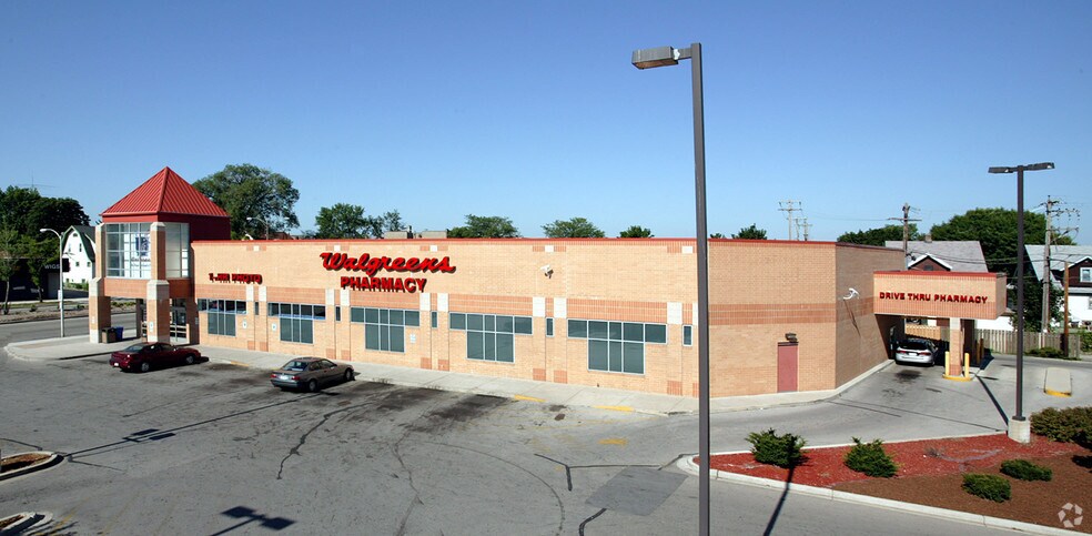 2222 W Capitol Dr, Milwaukee, WI à vendre - Photo de l’immeuble – Image 3 sur 12