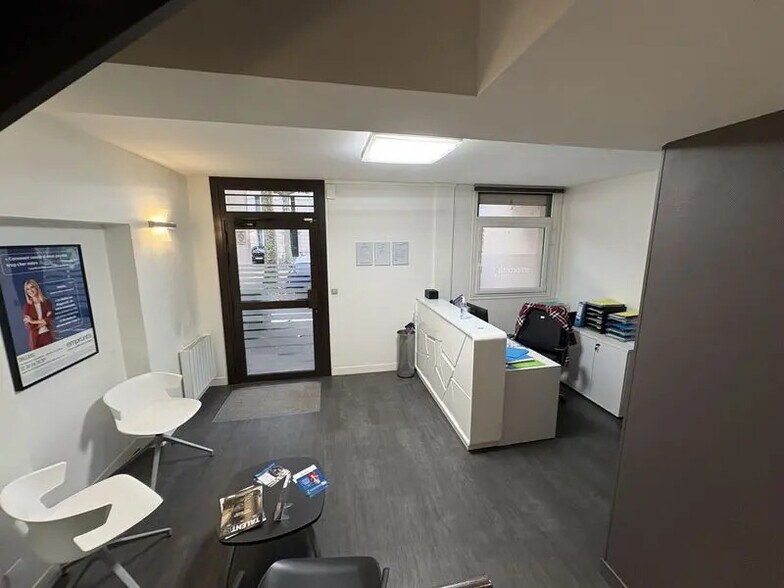 Bureau dans Orléans à louer - Photo intérieure – Image 2 sur 12