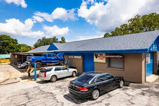 Plus de détails pour 2201 E Busch Blvd, Tampa, FL - Local commercial à vendre