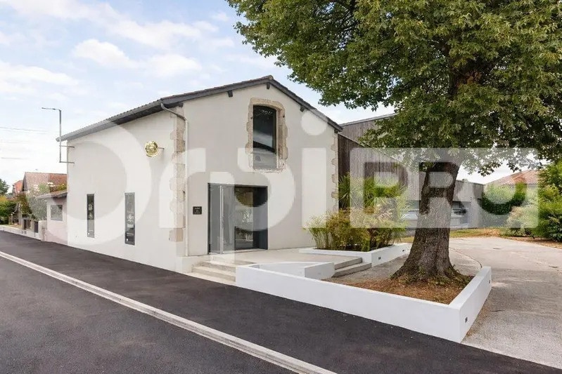 Bureau dans Saint-Paul-lès-Dax à vendre - Photo de l’immeuble – Image 1 sur 1