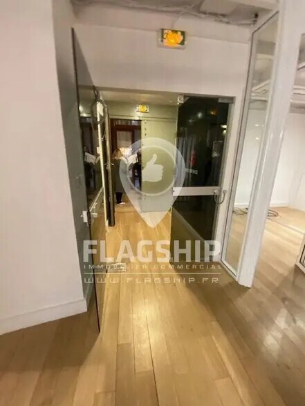 Bureau dans Paris à vendre - Photo de l’immeuble – Image 1 sur 8