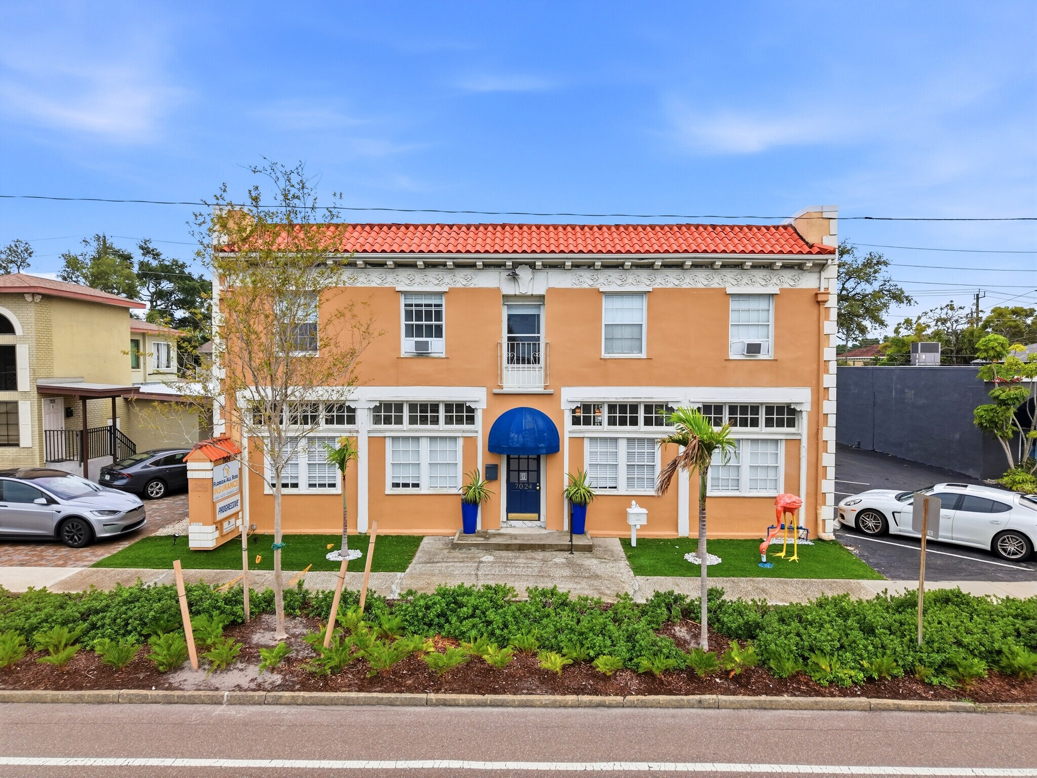7024 Central Ave, Saint Petersburg, FL à vendre Photo de l’immeuble– Image 1 sur 42