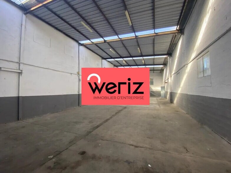 Industriel/Logistique dans Vitrolles à louer - Photo intérieure – Image 1 sur 10
