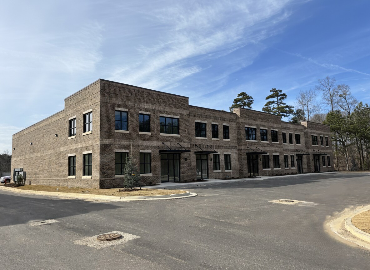 4193 Tanners Creek Dr, Flowery Branch, GA à louer Photo principale– Image 1 sur 11