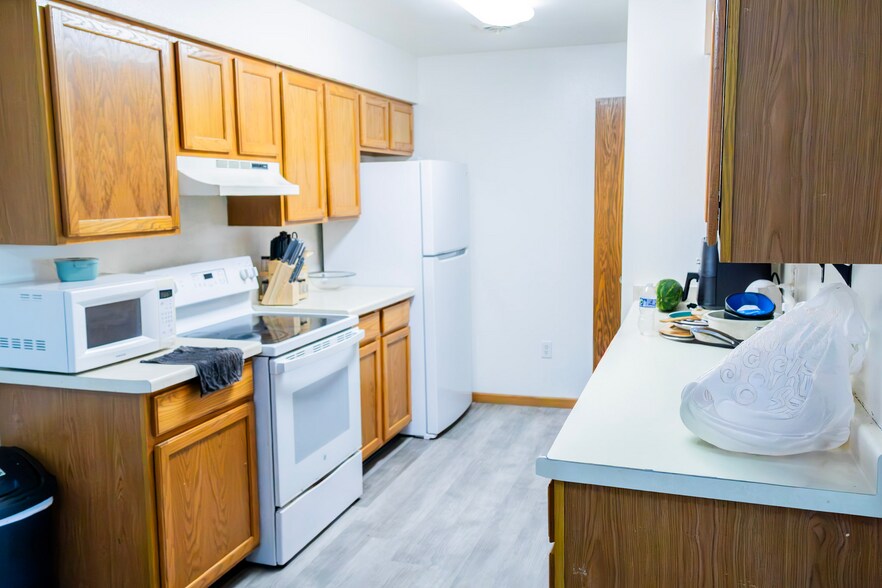 517 Trail Side Dr, Deforest, WI à vendre - Photo de l’immeuble – Image 3 sur 19