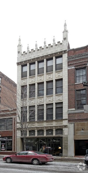 1214 Washington Ave, Saint Louis, MO à louer - Photo de l’immeuble – Image 2 sur 2