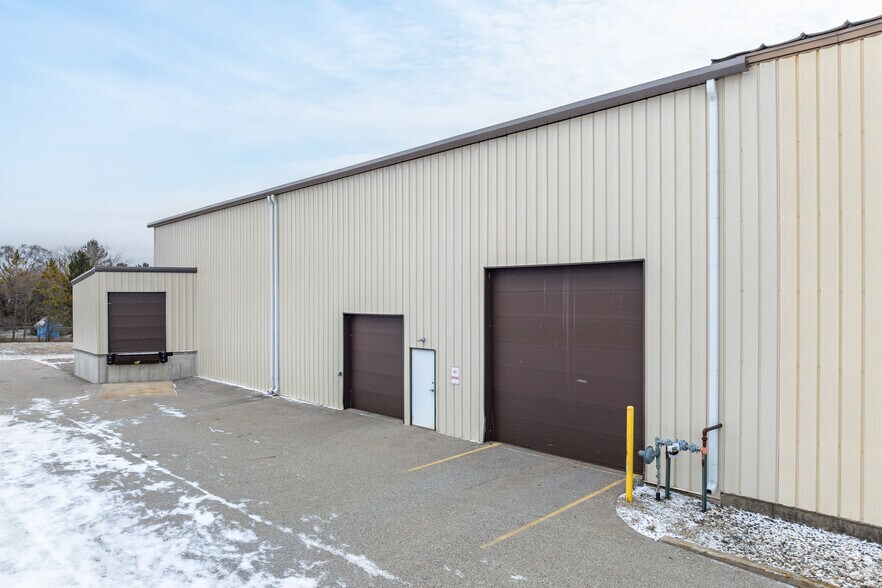 651 Columbus Ave, West Branch, MI à louer - Photo de l’immeuble – Image 2 sur 28