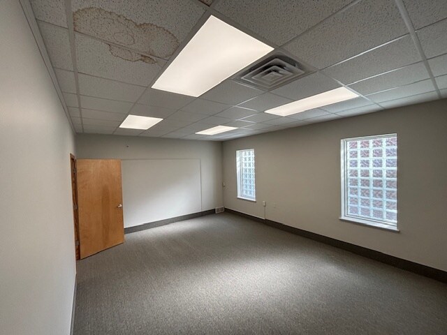 600 E 2nd St, Salem, OH à vendre - Photo de l’immeuble – Image 3 sur 13