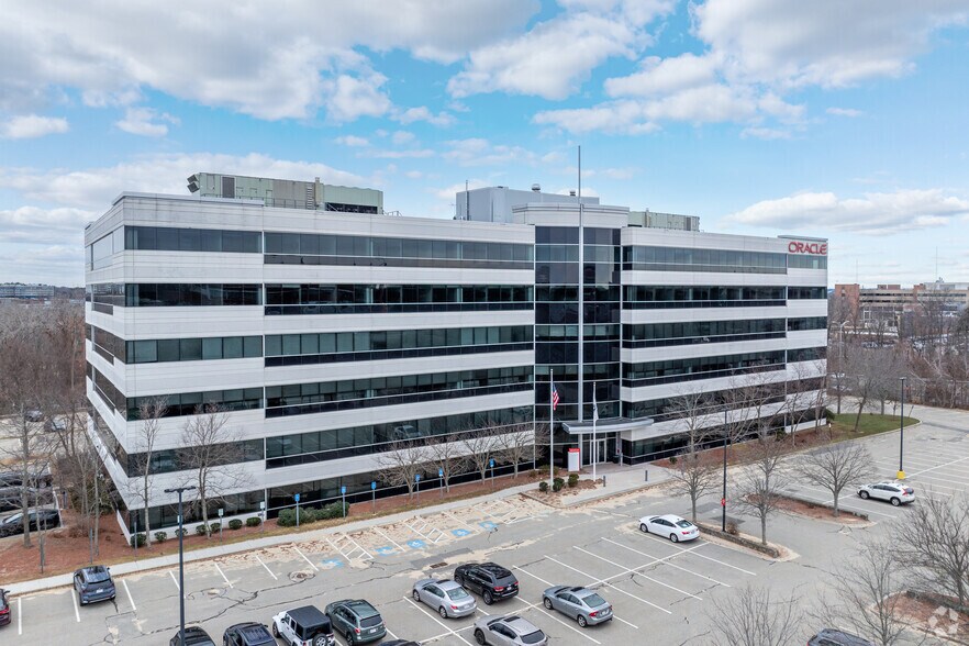 10 Van de Graaff Dr, Burlington, MA à louer - Photo de l’immeuble – Image 2 sur 5