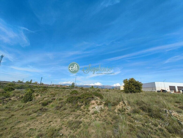 Terrain dans Segovia, Segovia à vendre - Photo de l’immeuble – Image 2 sur 10