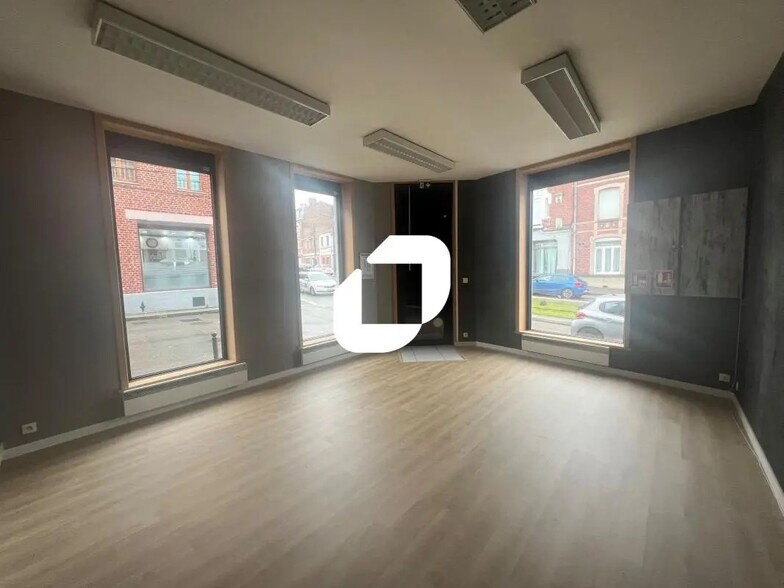 Bureau dans Aulnoy-lez-Valenciennes à louer - Photo intérieure – Image 1 sur 9