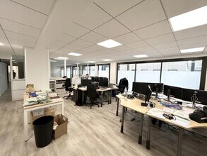 35-37 Rue Louis Guérin, Villeurbanne à louer Photo de l’immeuble– Image 2 sur 10