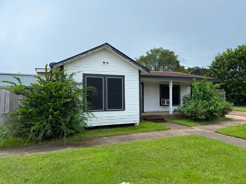 114 W 2nd St, Deer Park, TX à louer - Photo de l’immeuble – Image 3 sur 3